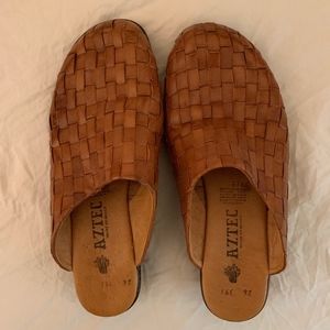 Womens Brown Leather Woven Slip on Clogs